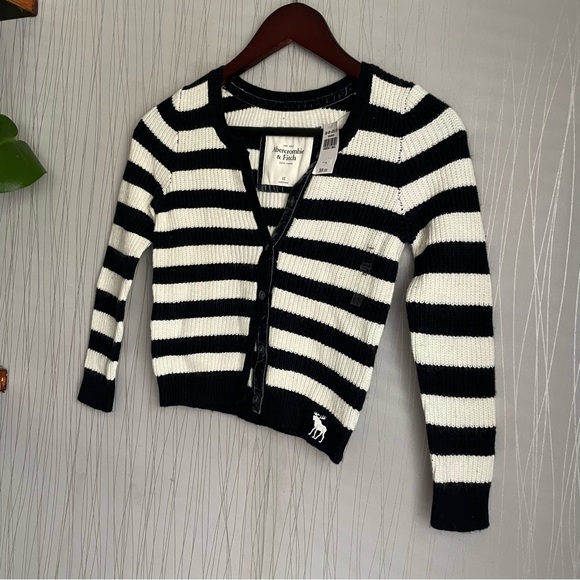 Abercrombie & Fitch Small Sweater Blue/White Striped Button Up Size XS - Picture 2 of 6